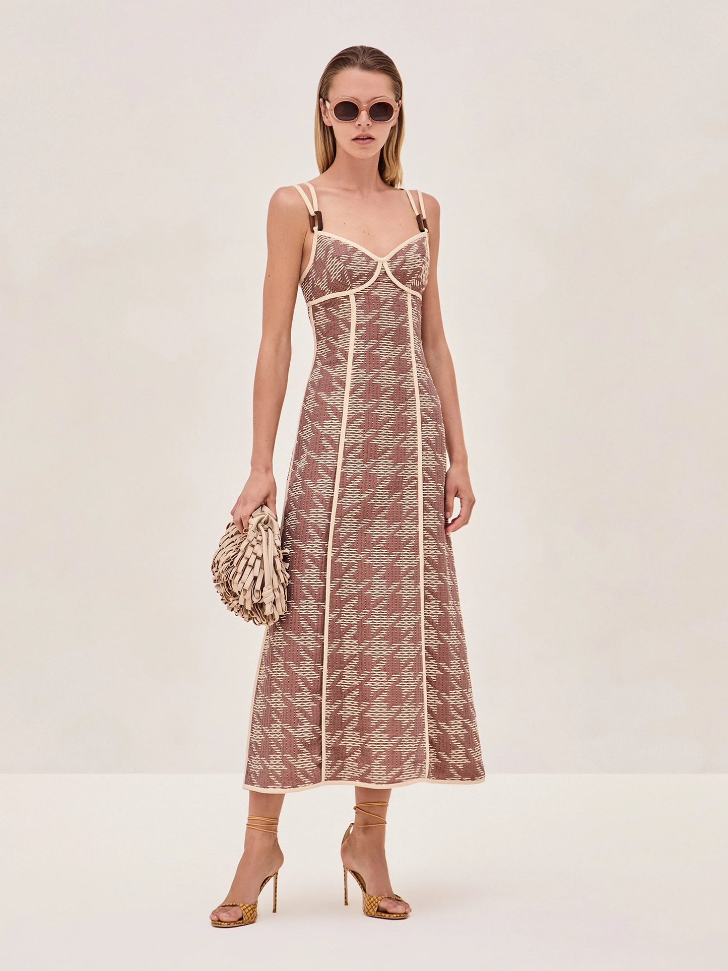 Bronzen Dress
