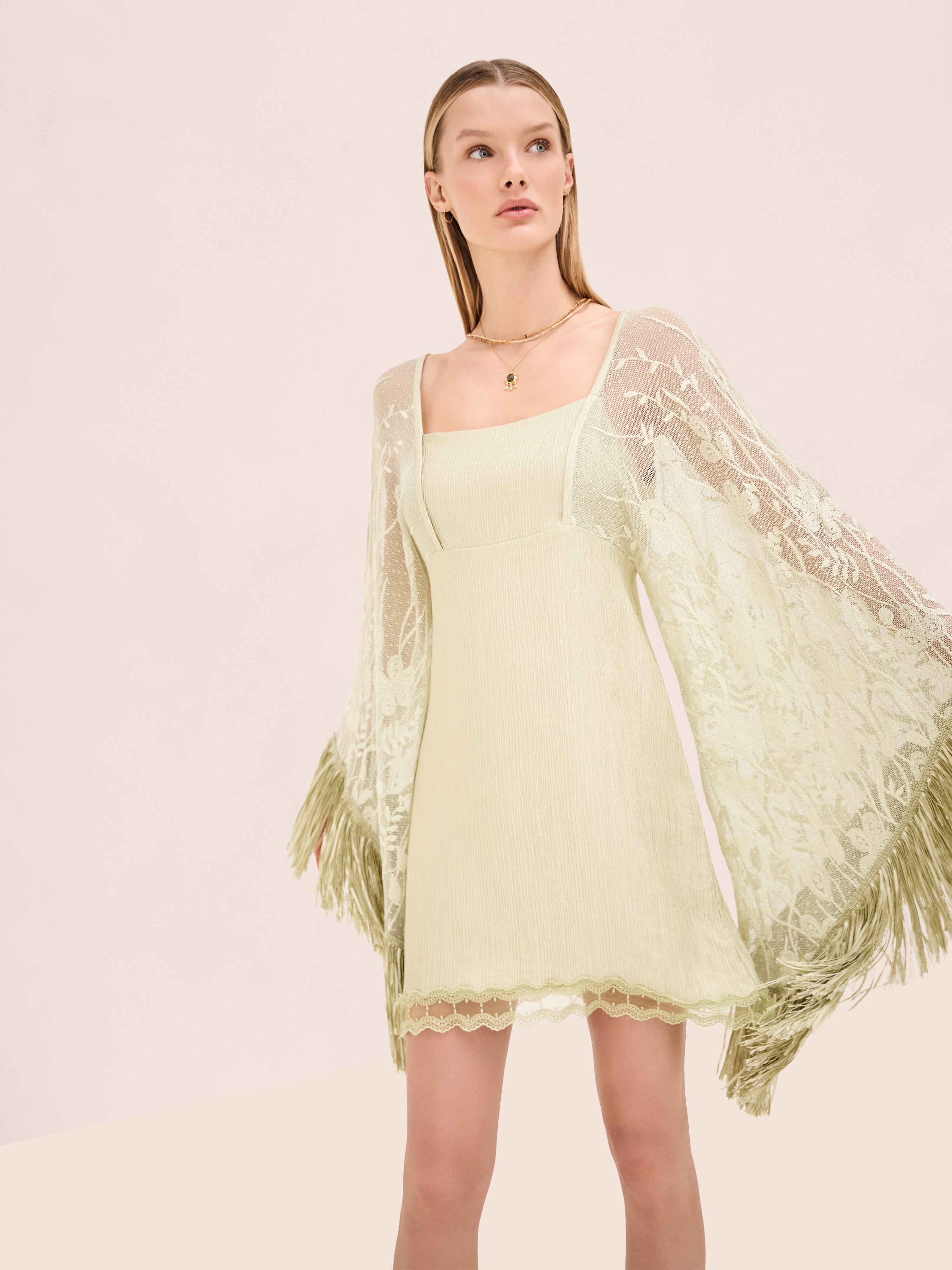 Lidoria Dress