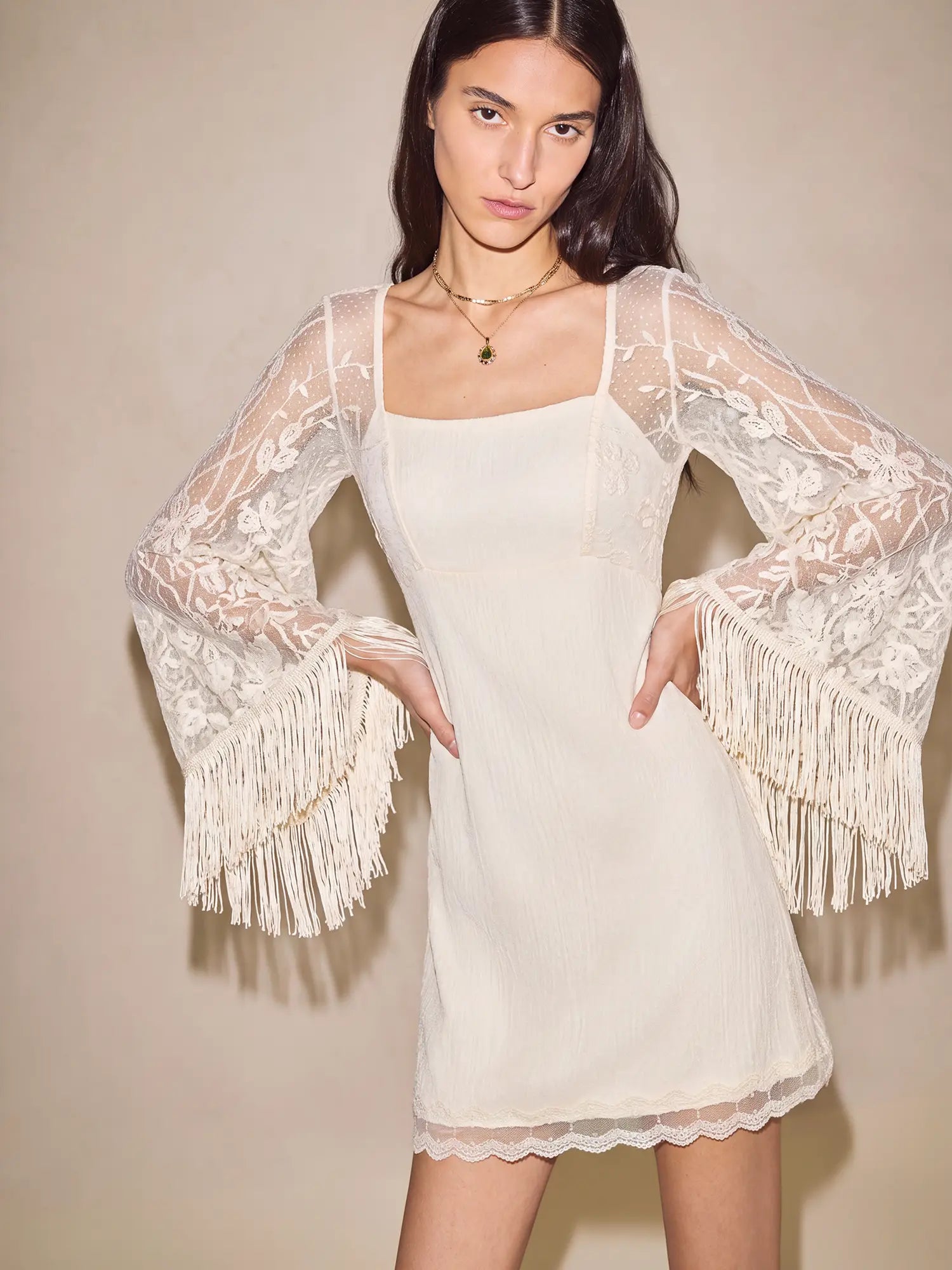 Lidoria Dress
